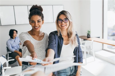 Alternance ou premier emploi : stratégies pour décrocher son premier contrat en 2026 