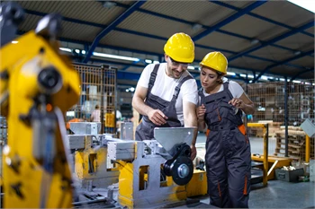 Maintenance industrielle : les profils techniques deviennent stratégiques 